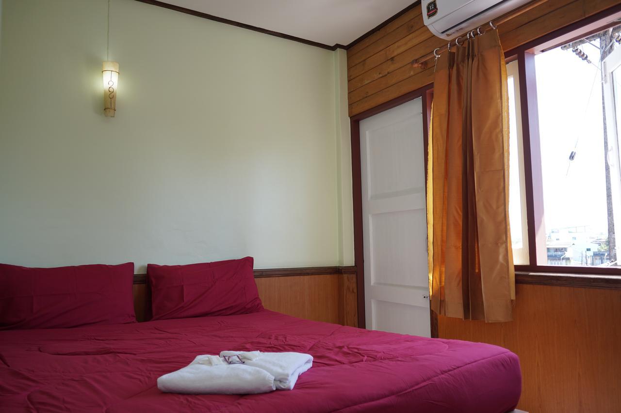 The River Guest House Chanthaburi Extérieur photo