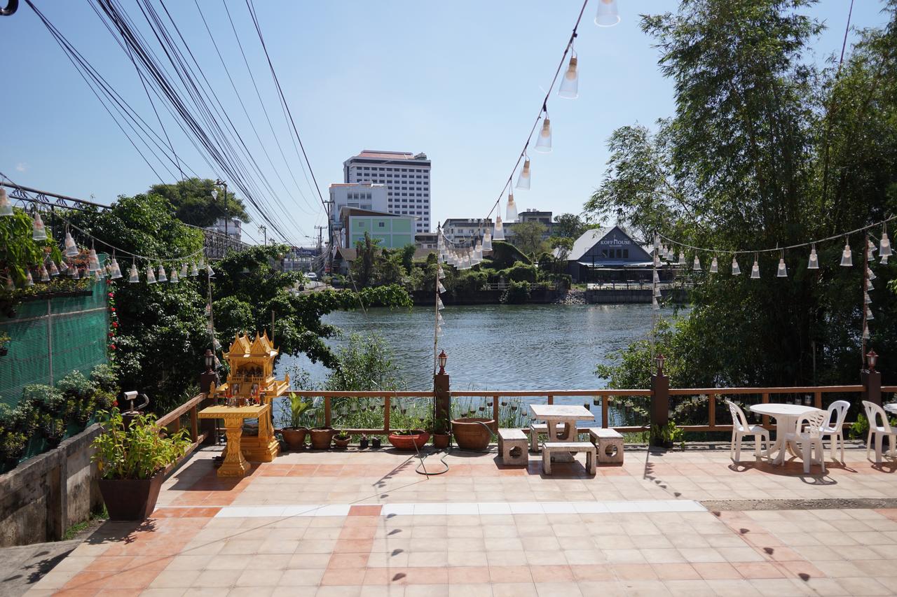 The River Guest House Chanthaburi Extérieur photo