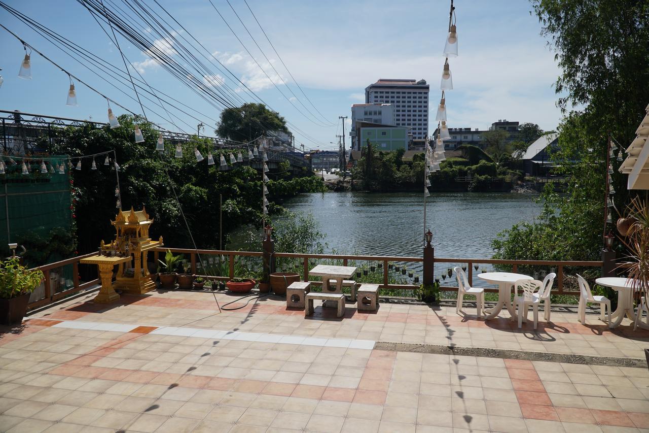 The River Guest House Chanthaburi Extérieur photo