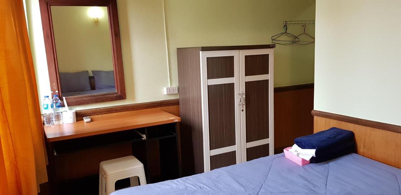 The River Guest House Chanthaburi Extérieur photo